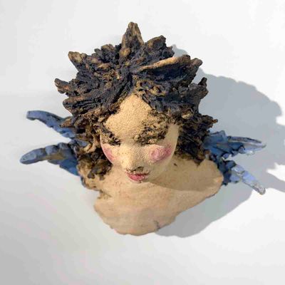 Josefine, 24 x25 cm, skulptur til vegg