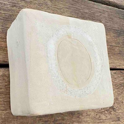 Kunstkloss, skulptur vegg ca 9x9x4.5 (U-620)